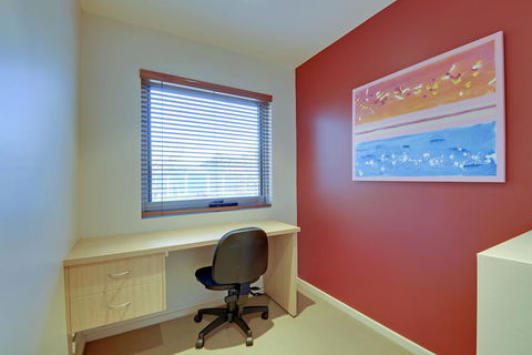 Traralgon Serviced Apartments - Newcastle Accommodation 2