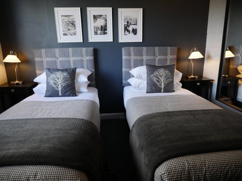 Troldhaugen Lodge - Newcastle Accommodation 1