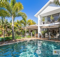 Tropical Oasis - Newcastle Accommodation
