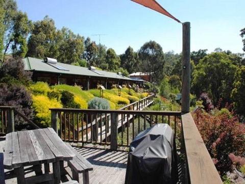 Tweed Valley Lodge - New Castle Tourism 0