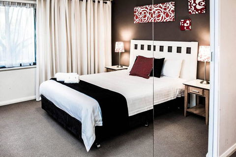 Two Bedroom Apt Next To Perth CBD With Parking. - New Castle Tourism 1