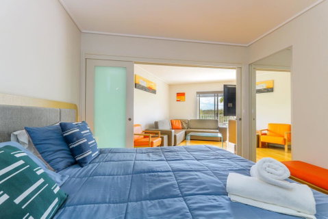 Two Bedroom Resort Apartment - Newcastle Accommodation 2