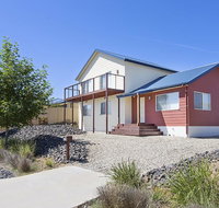 Twynam House - Jindabyne - Newcastle Accommodation