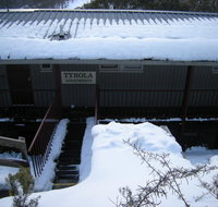 Tyrola 2 - Newcastle Accommodation