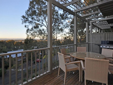 Villa 3br Bordeaux Resort Condo Located Within Cypress Lakes Resort (nothing Is More Central) - Newcastle Accommodation 0