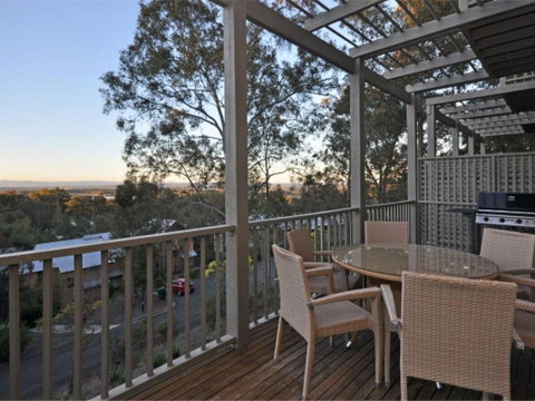 Villa 3br Bordeaux Resort Condo Located Within Cypress Lakes Resort (nothing Is More Central) - Newcastle Accommodation 1