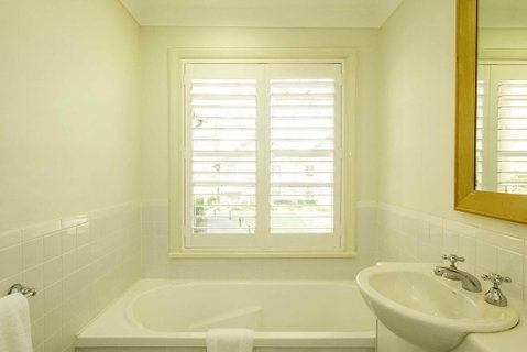 Villa Andante - Newcastle Accommodation 1