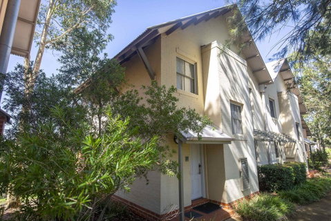 Villa Boronia - Newcastle Accommodation 0