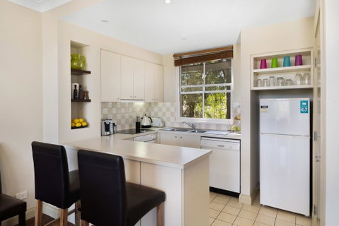 Villa Cabernet - Newcastle Accommodation 2