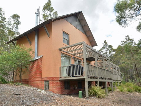 Villa Executive 2br Barbera Resort Condo Located Within Cypress Lakes Resort (nothing Is More Central) - Newcastle Accommodation 3