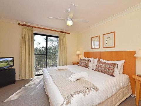 Villa Executive 2br Viti Resort Condo Located Within Cypress Lakes Resort (nothing Is More Central) - Newcastle Accommodation 2