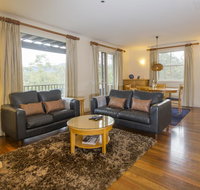 Villa Grenache - Newcastle Accommodation
