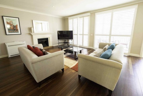 Villa Legato - Newcastle Accommodation 0