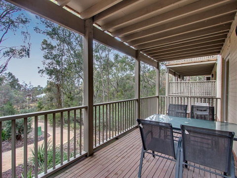 Villa Spa Executive 1br Burgundy Resort Condo Located Within Cypress Lakes Resort (nothing Is More Central) - Newcastle Accommodation 0