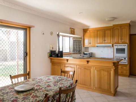Vineyard Retreat Mildura - New Castle Tourism 3