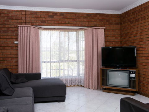 Vineyard Retreat Mildura - New Castle Tourism 1