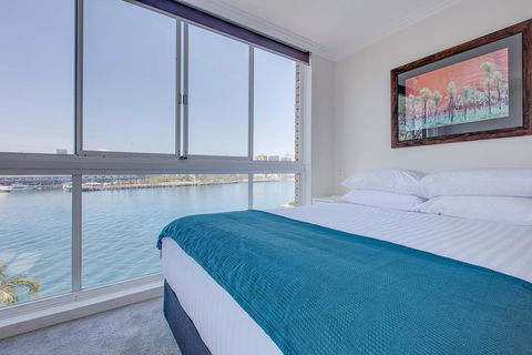 Wake Up To Sydney Harbour - Newcastle Accommodation 1