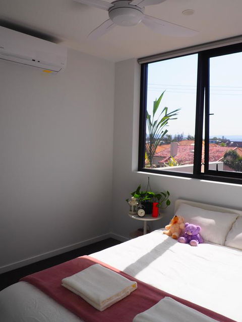 Waterfront Quiet Room - New Castle Tourism 3