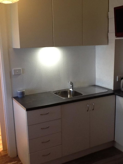 Redruth Cottage - Newcastle Accommodation 23