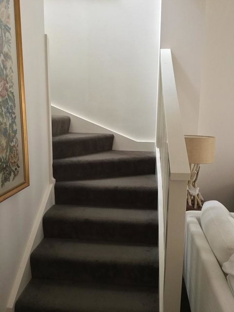 Redruth Cottage - Newcastle Accommodation 2
