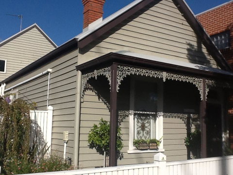 Redruth Cottage - Newcastle Accommodation 26