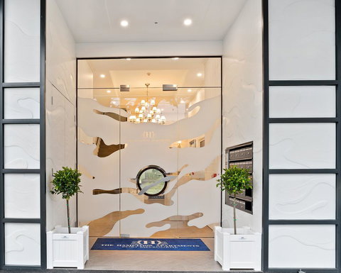 The Hamptons Apartments - Port Melbourne - Newcastle Accommodation 9