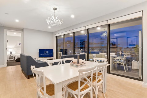 The Hamptons Apartments - Port Melbourne - Newcastle Accommodation 6