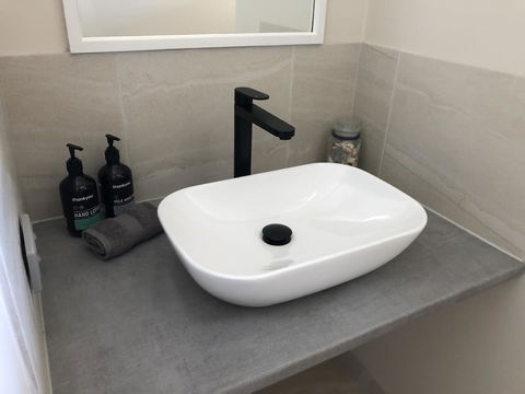 The PC Cottage - Newcastle Accommodation 11