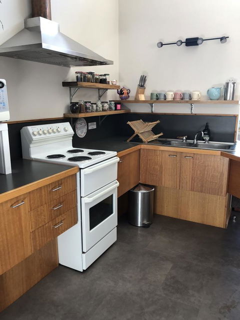 The PC Cottage - Newcastle Accommodation 15