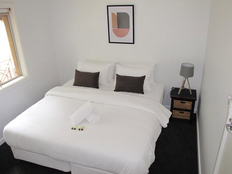 Clarke Street - Newcastle Accommodation 7