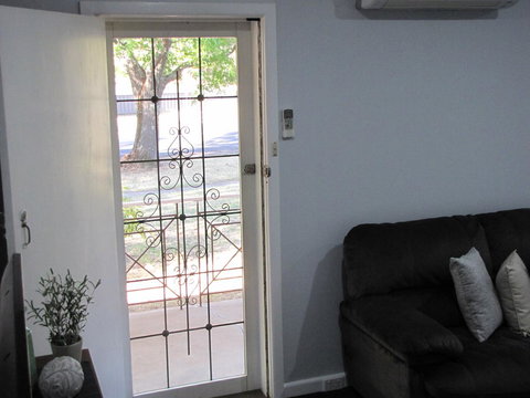 Clarke Street - Newcastle Accommodation 6