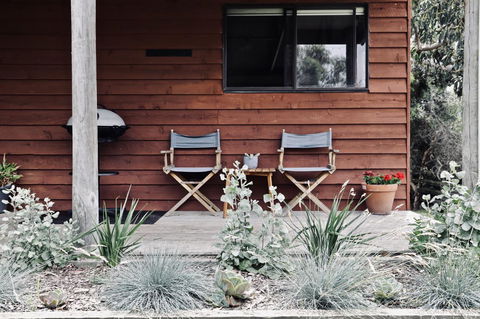 Red Ceder Cottage - Great Ocean Road - Port Campbell - Newcastle Accommodation 1