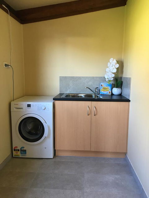 Red Ceder Cottage - Great Ocean Road - Port Campbell - Newcastle Accommodation 28