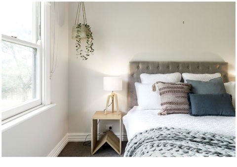 Gracemont Boutique Accommodation - Newcastle Accommodation 4