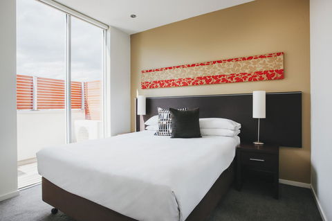 Punthill Williamstown - Newcastle Accommodation 1