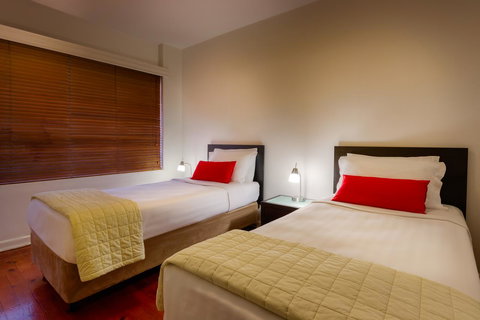 Crest On Barkly Serviced Apartments - Newcastle Accommodation 4