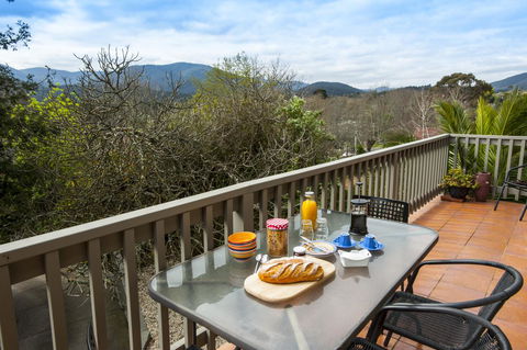 Healesville Apartments - New Castle Tourism 0