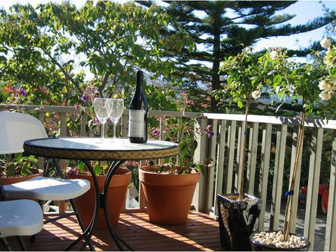Healesville Apartments - New Castle Tourism 14