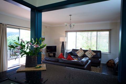 Healesville Apartments - New Castle Tourism 2