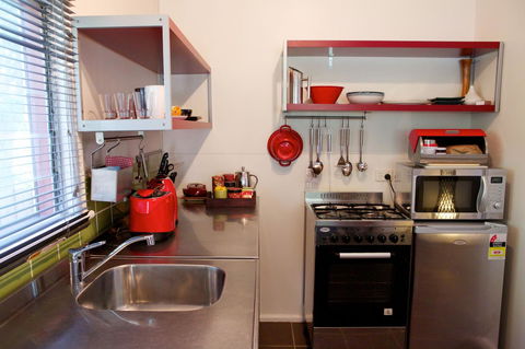 Healesville Apartments - New Castle Tourism 12