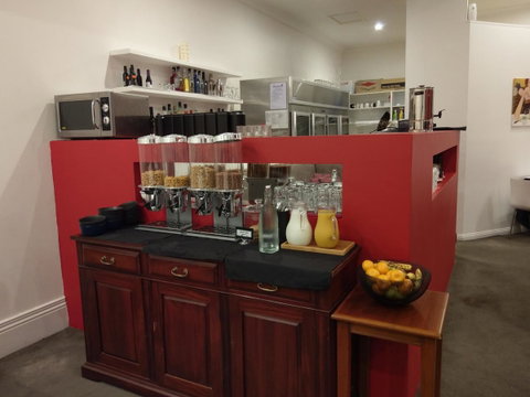Ansonia On Lydiard - Newcastle Accommodation 15