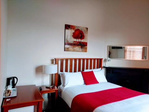 Ansonia On Lydiard - Newcastle Accommodation 35
