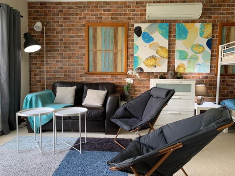 Sunryes Beach House - New Castle Tourism 6