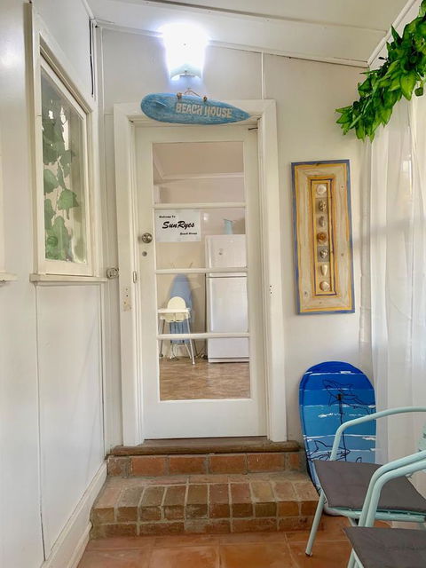 Sunryes Beach House - New Castle Tourism 27