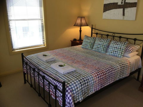 At The Beach Apartments - New Castle Tourism 2
