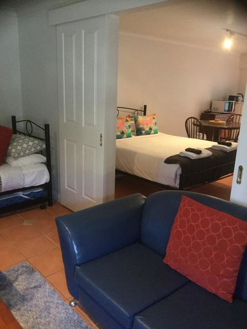 At The Beach Apartments - New Castle Tourism 14
