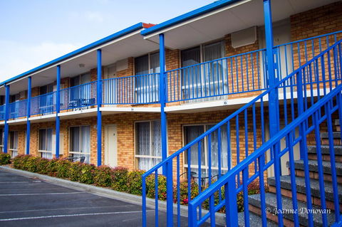 Blue Whale Motor Inn & Apartments - New Castle Tourism 33