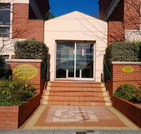 Australian Home Away  Box Hill 2 Bedroom - New Castle Tourism