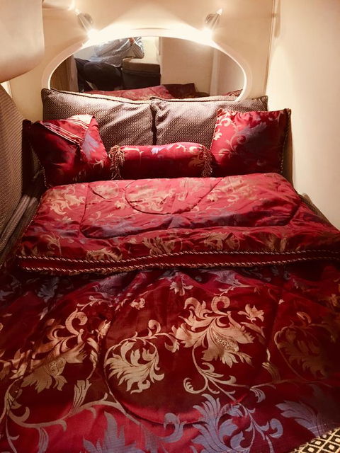 Luxury On The Water (Private Luxurious Boat) - New Castle Tourism 6