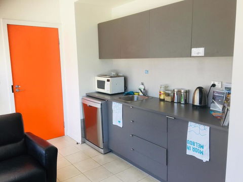 Luxury On The Water (Private Luxurious Boat) - New Castle Tourism 14